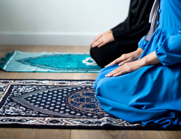 Comment nettoyer un tapis de prière épais ? 